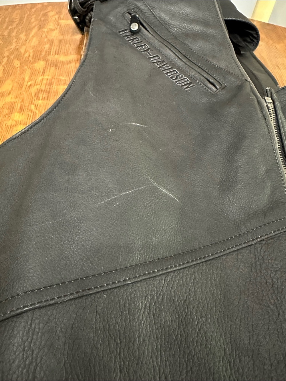 Harley Davidson Deluxe Leather Chaps (Men’s) - Picture 13 of 16